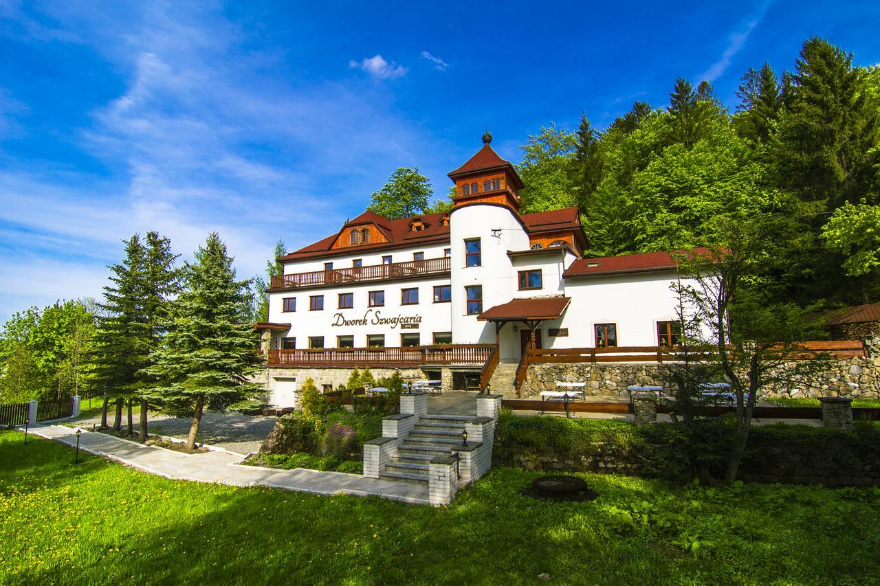 Dworek Szwajcaria Bed & Breakfast Zwardon Luaran gambar